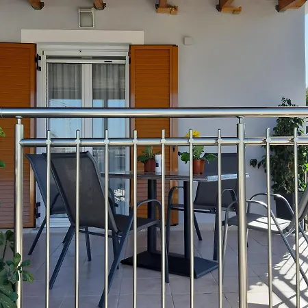 Fior Di Villa Lixouri