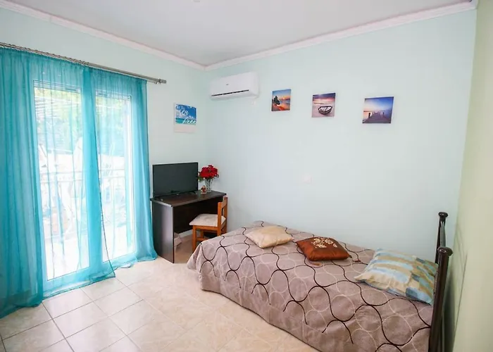 Fior Di Villa *
