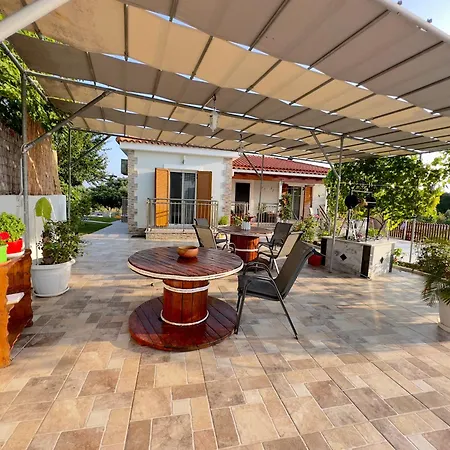 Fior Di ליקסורי